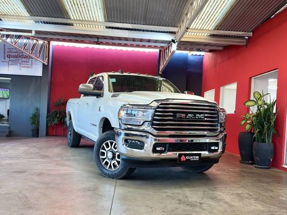 RAM 3500 6.7 I6 TURBO DIESEL LIMITED LONGHORN CD 4X4 AUTOMÁTICO RAM 3500 6.7 I6 TURBO DIESEL LIMITED LONGHORN CD 4X4 AUTOMÁTICO